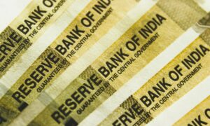 Photo instant loan on aadhar card